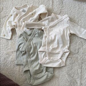 H&M Baby Bodysuit Trio - Cream and Light Green
